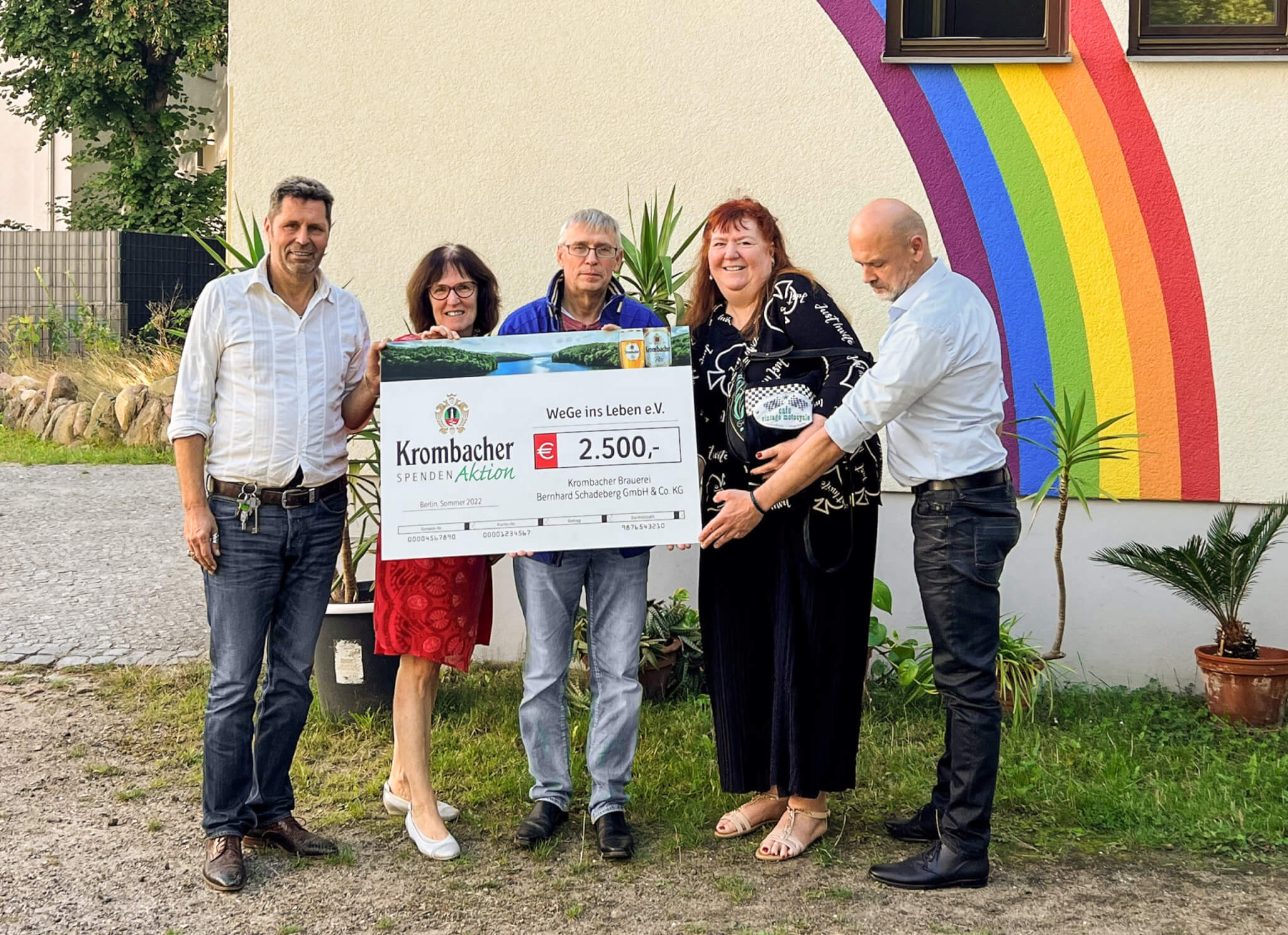Spendenübergabe an „WeGe ins Leben e.V.“